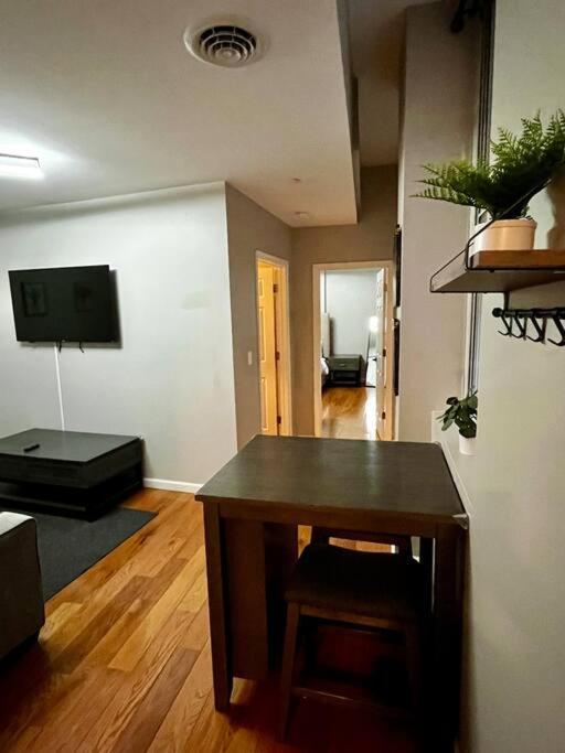 Appartamento Downtown Albany 1 Bed + Workstation @ Maiden Lane Esterno foto