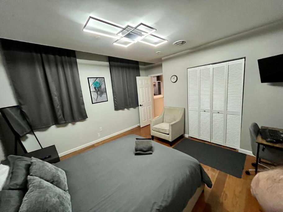 Appartamento Downtown Albany 1 Bed + Workstation @ Maiden Lane Esterno foto